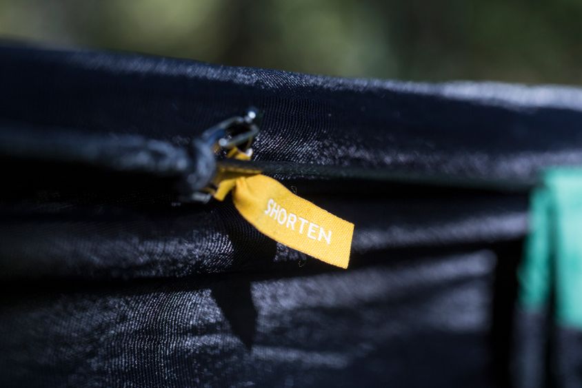 Pro Hammock (325 x 140 cm Lighest Hammock incl zipable mosquito net and UHMPE ridgeline)